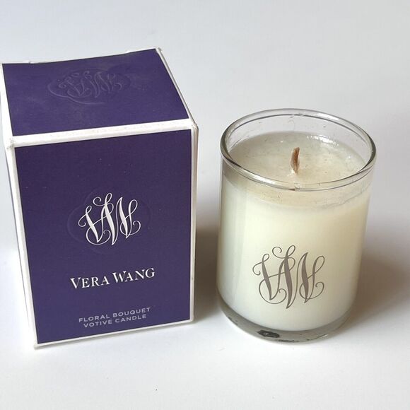 Vera Wang Floral Signature Glass Votive Candle by NEST 2.4 oz / 20 hrs NEW RARE - Picture 1 of 10